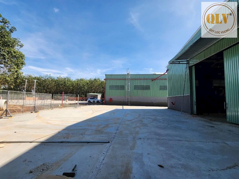 Factory for Rent in Binh Duong with High-Capacity Transformer