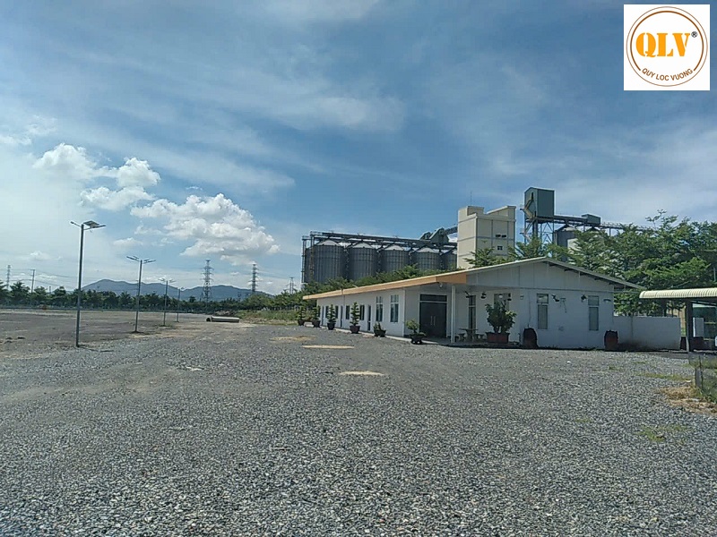 Warehouse Yard for Rent in Vietnam, with 100-Ton Weighbridge
